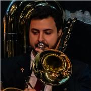 Profesor de música apto para niveles básico y avanzado y edades